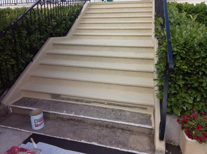 Travaux de rénovation de peinture intérieure / extérieure dans la Loire